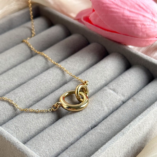 Interlocked Rings Necklace