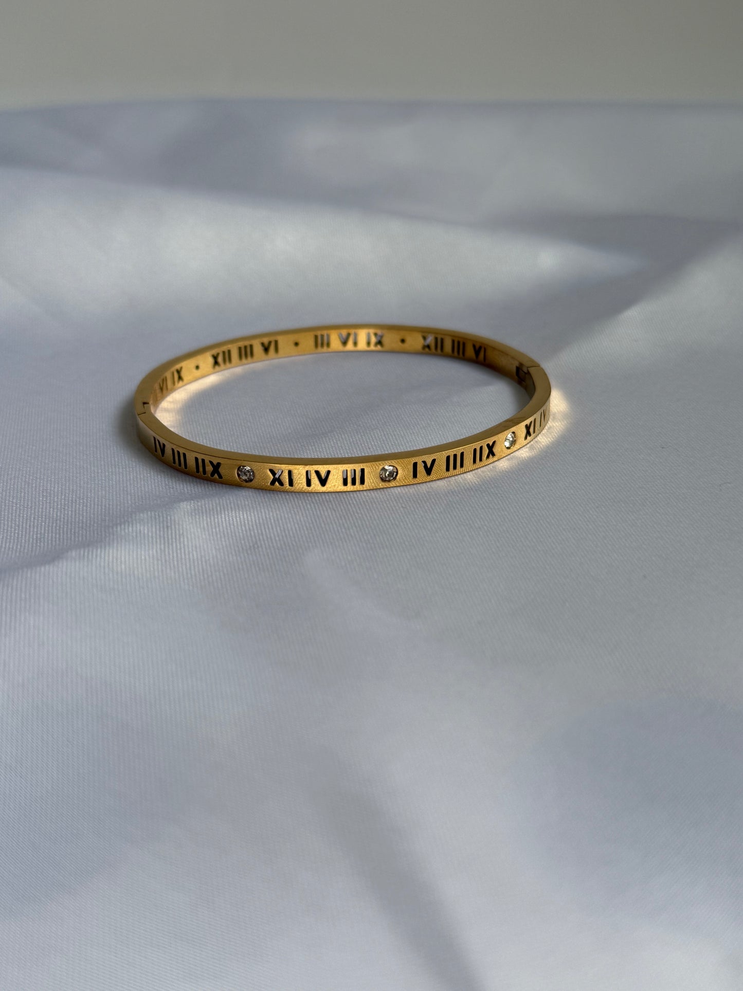Modern Roman Numeral Bracelet