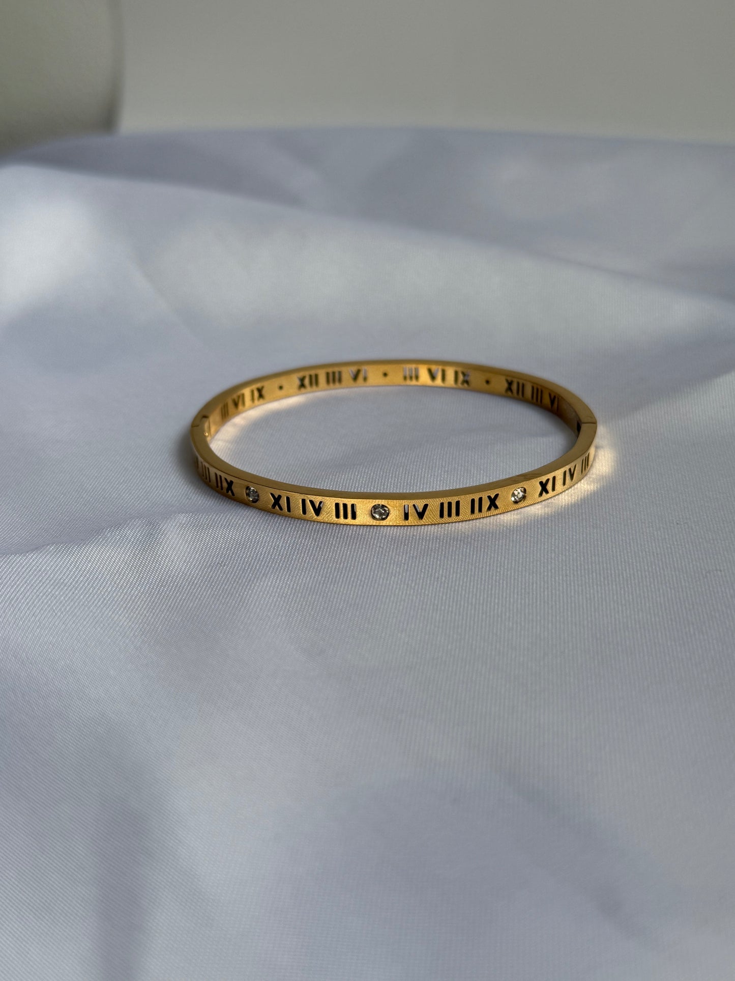 Modern Roman Numeral Bracelet