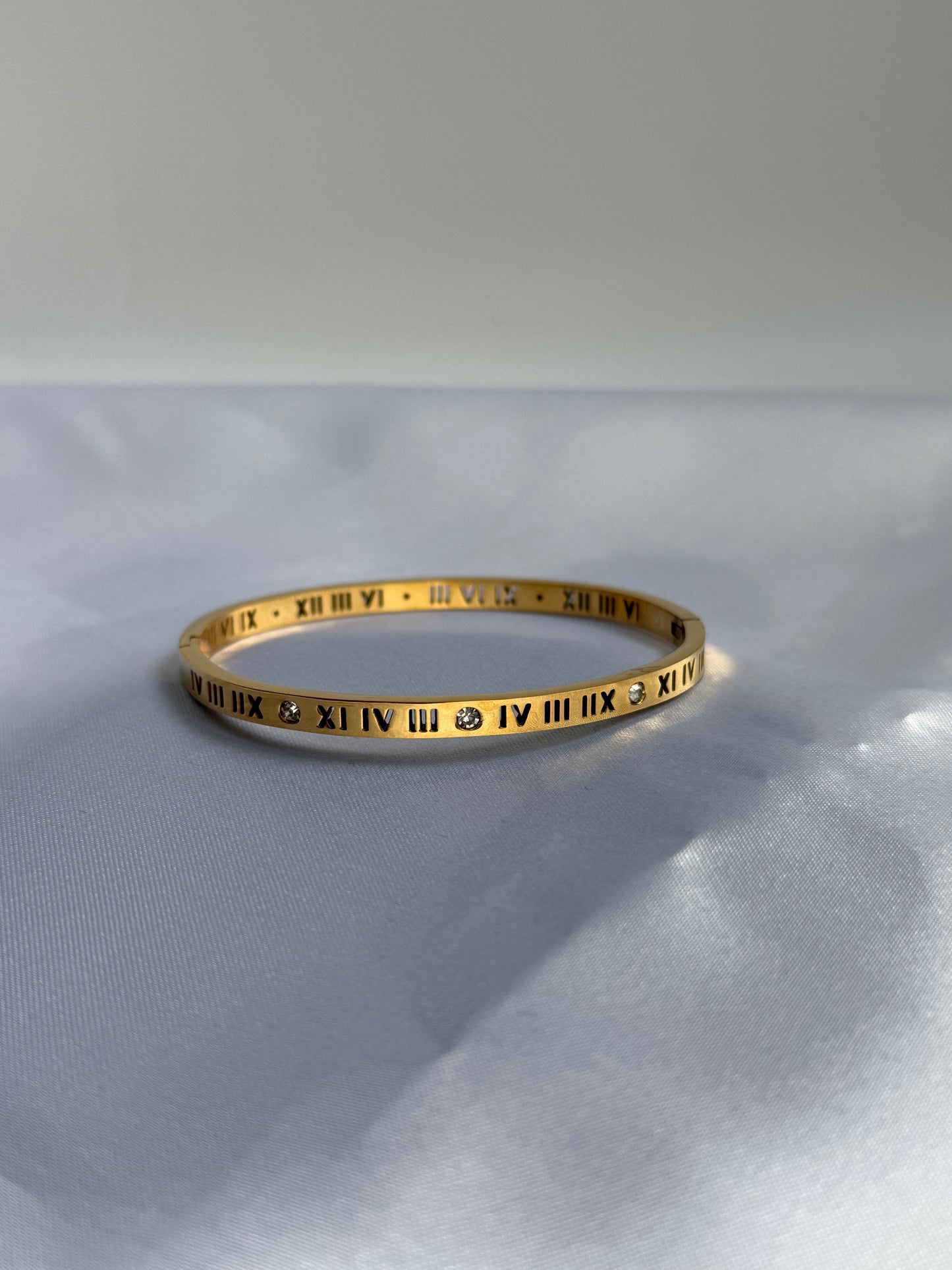 Modern Roman Numeral Bracelet
